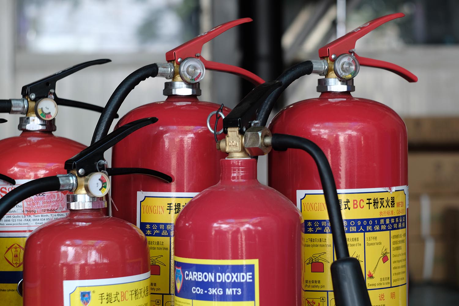 Bình chữa cháy CO₂ là gì? Dùng cho đám cháy nào? | PCCC THT